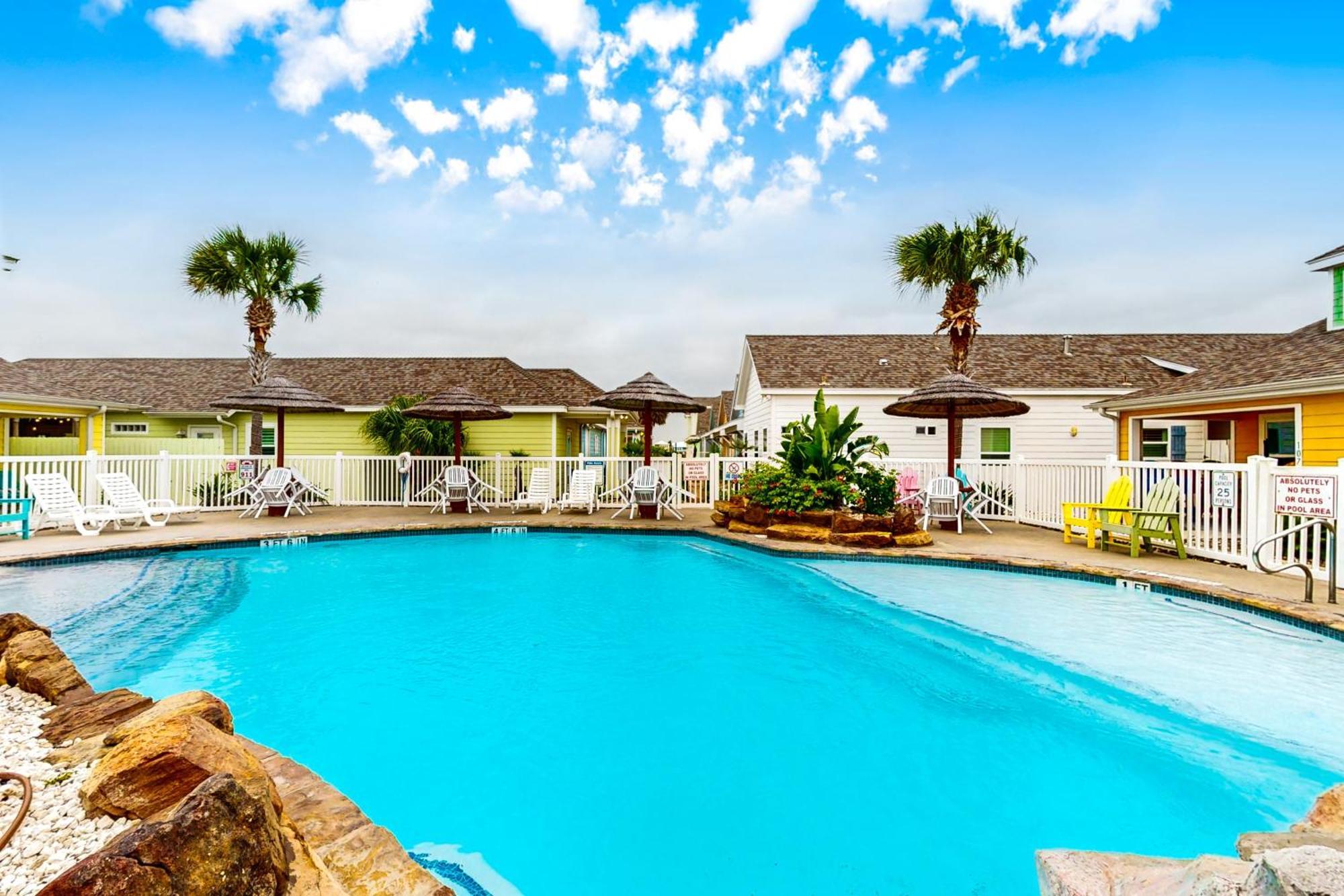 Sail Away At Pirate'S Bay Unit 113 Apartment Port Aransas Bagian luar foto